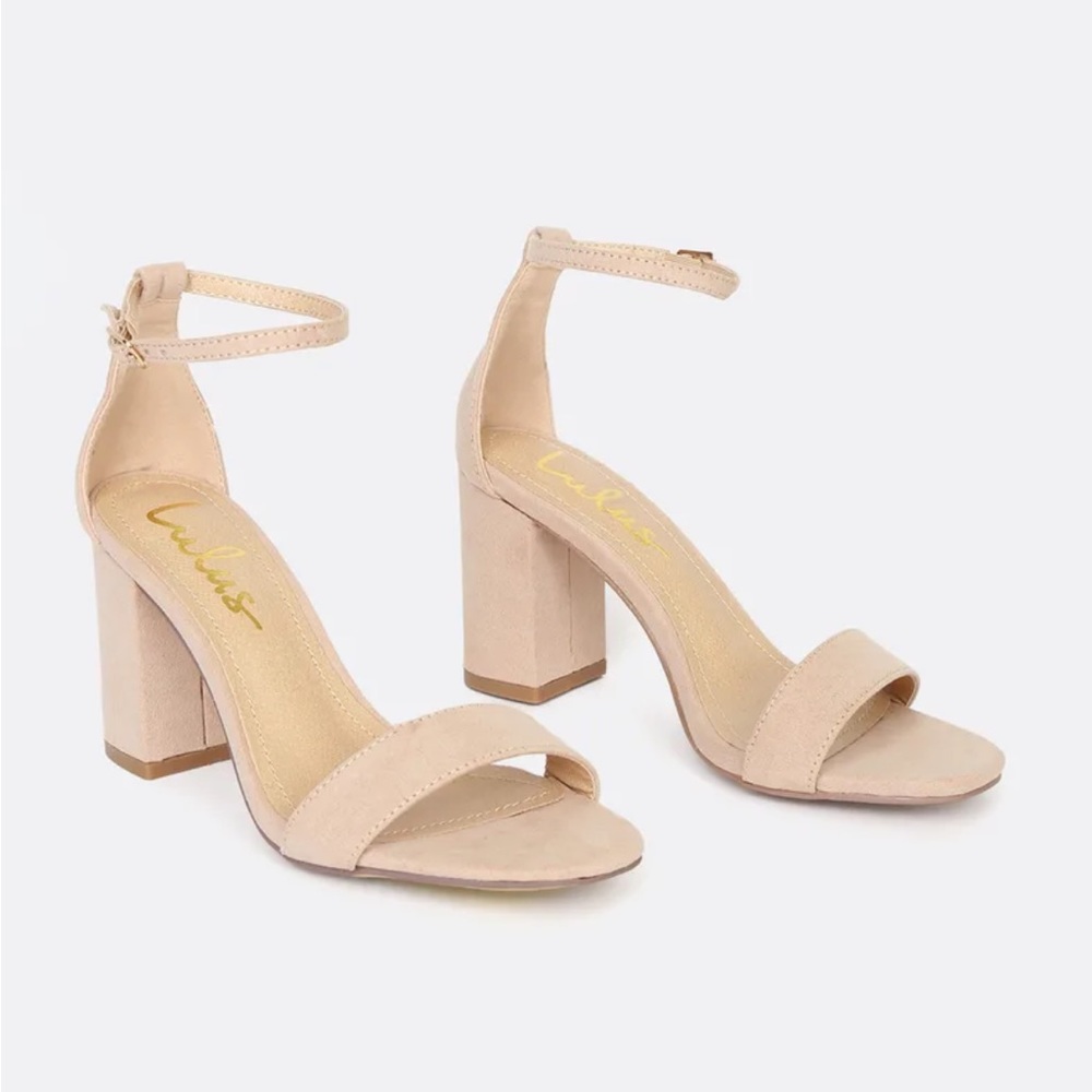 Lulu’s nude suede block heel